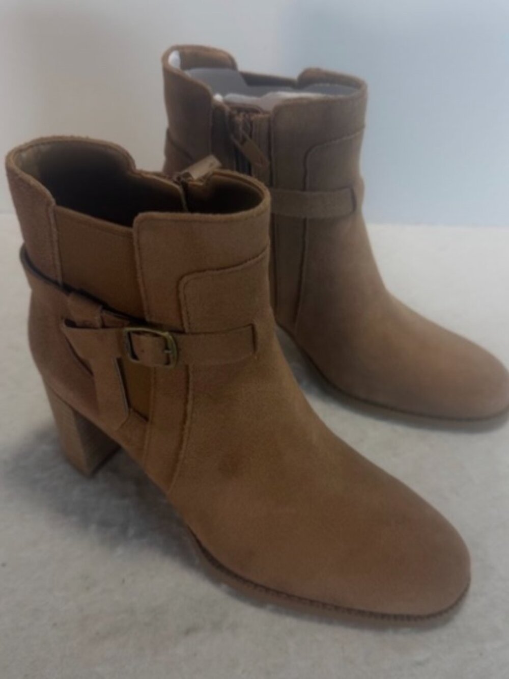 Vionic Vivette Women's 7.5 Wide Tan Suede Ankle Booties Side Zip W